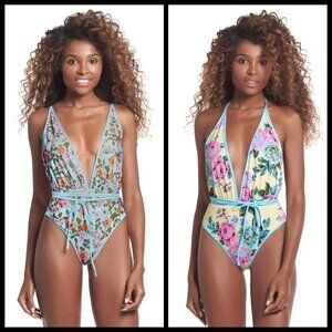 MAAJI Smooth Skies Safary Reversible Convertible Strap One-Piece Swimsuit S NWT